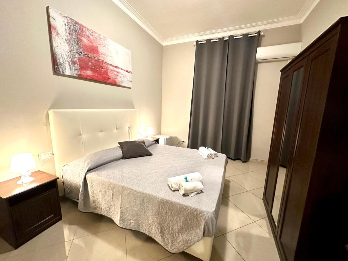 Golden Milano Hotel Luaran gambar