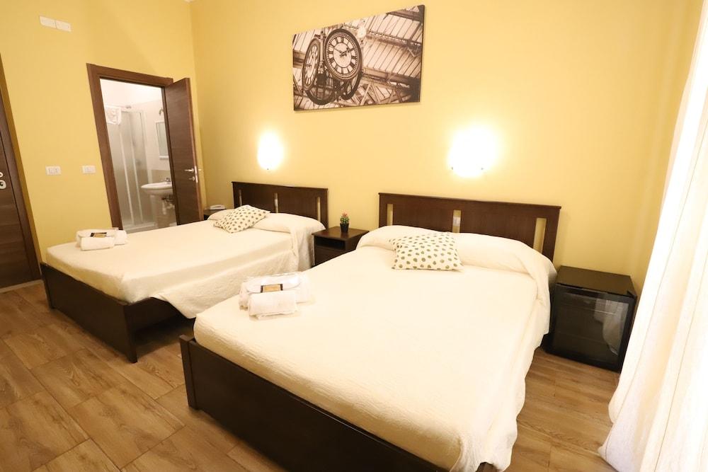 Golden Milano Hotel Luaran gambar